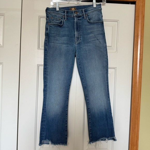 MOTHER JEANS  Insider Crop Step Fray - Work Hard Play Hard Wash - Picture 1 of 11